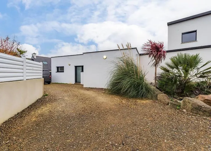 Maison Familiale A Tregastel - Proche Des Plages