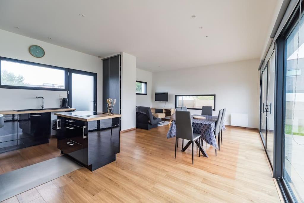 Maison Familiale A - Proche Des Plages Tregastel